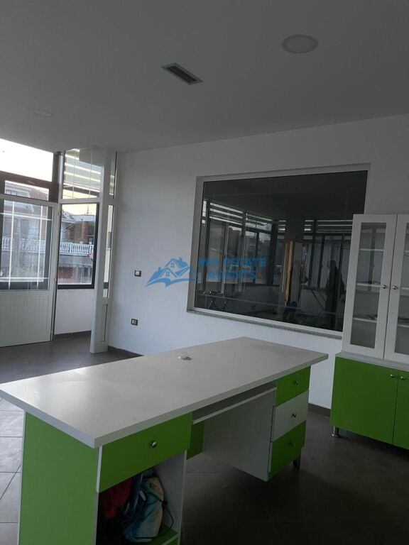 Business premises for rent – Spitallë, Durrës