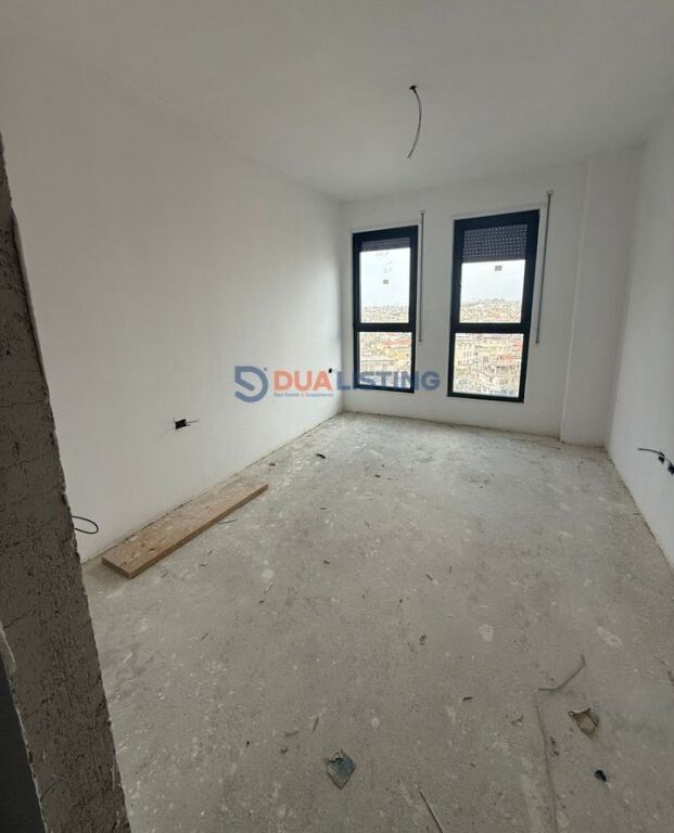 Offriamo in vendita appartamento 1+1 in Via Dibres