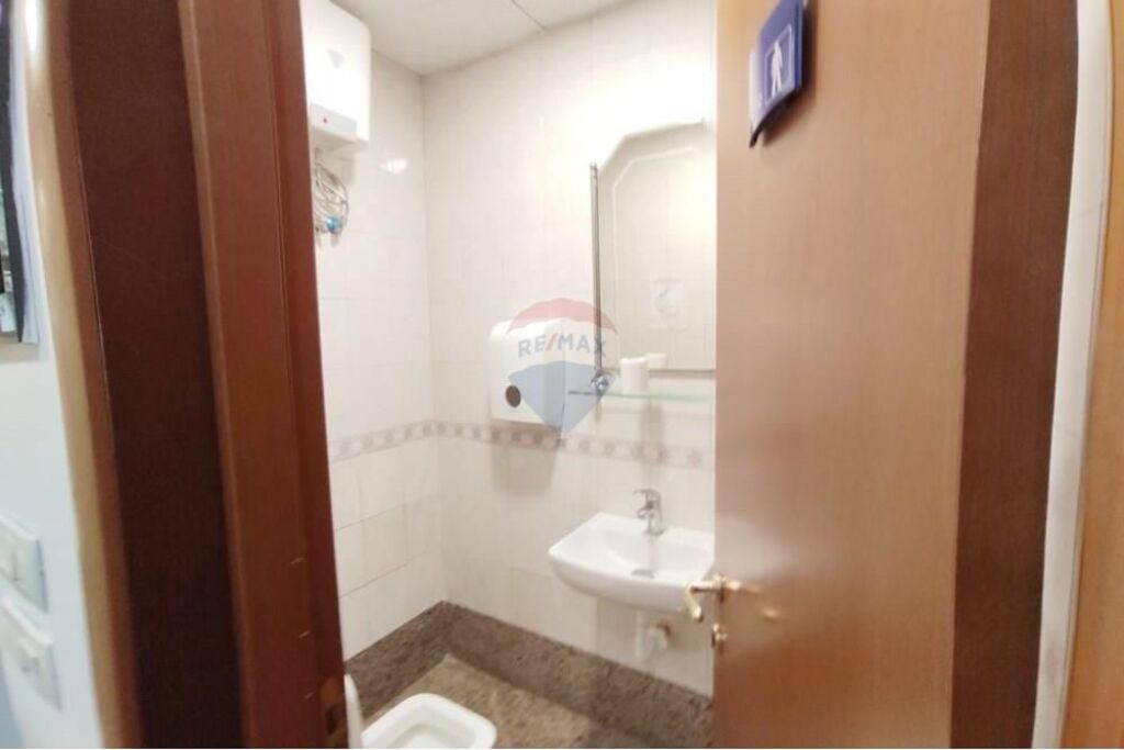 Office - For Rent - Sulejman Delvina Street, Tirana