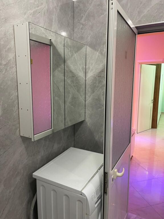 🏡 JEPET ME QERA APARTAMENT 1+1 – RRUGA E SARAÇEVE (QENDËR)