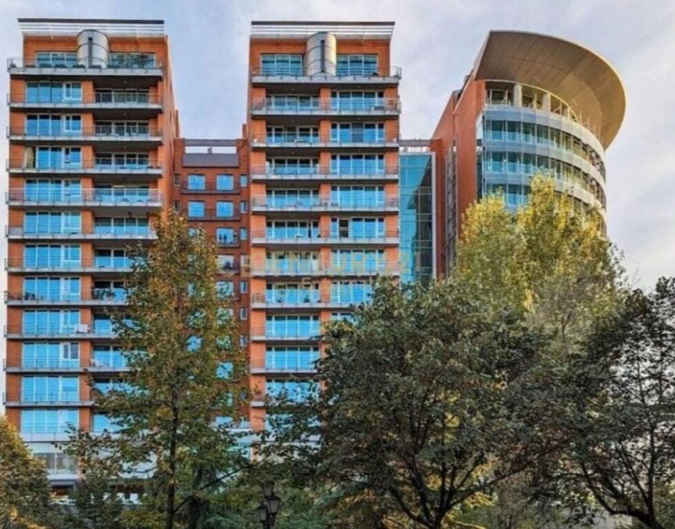 Shitet Apartament 3+1+Parkim