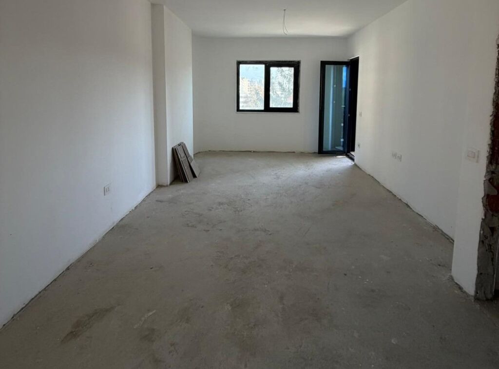🏢 Shitet Apartament 1+1 – Corner Residence