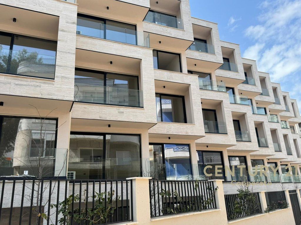 SHESIM APARTAMENT 2+1 TEK IONIAN BAY SARANDE - PAMJE DET.