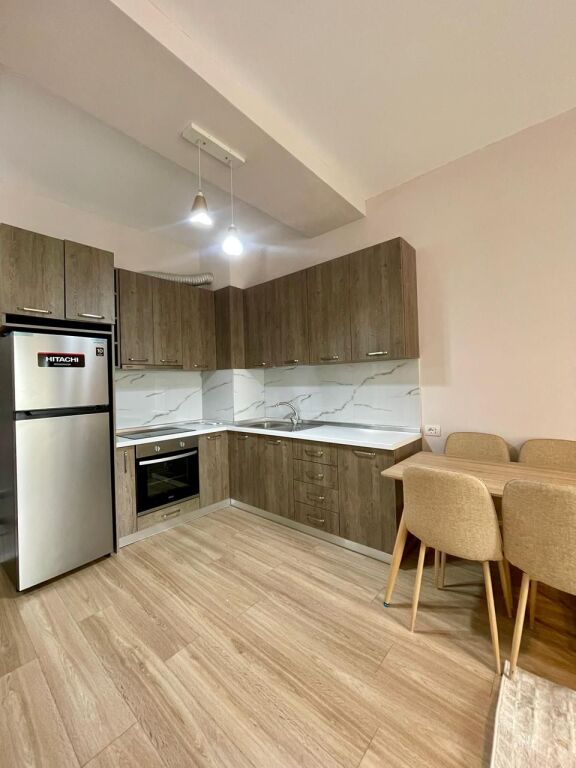 APARTAMENT 1+1 PER QERA TE KONTAKTI