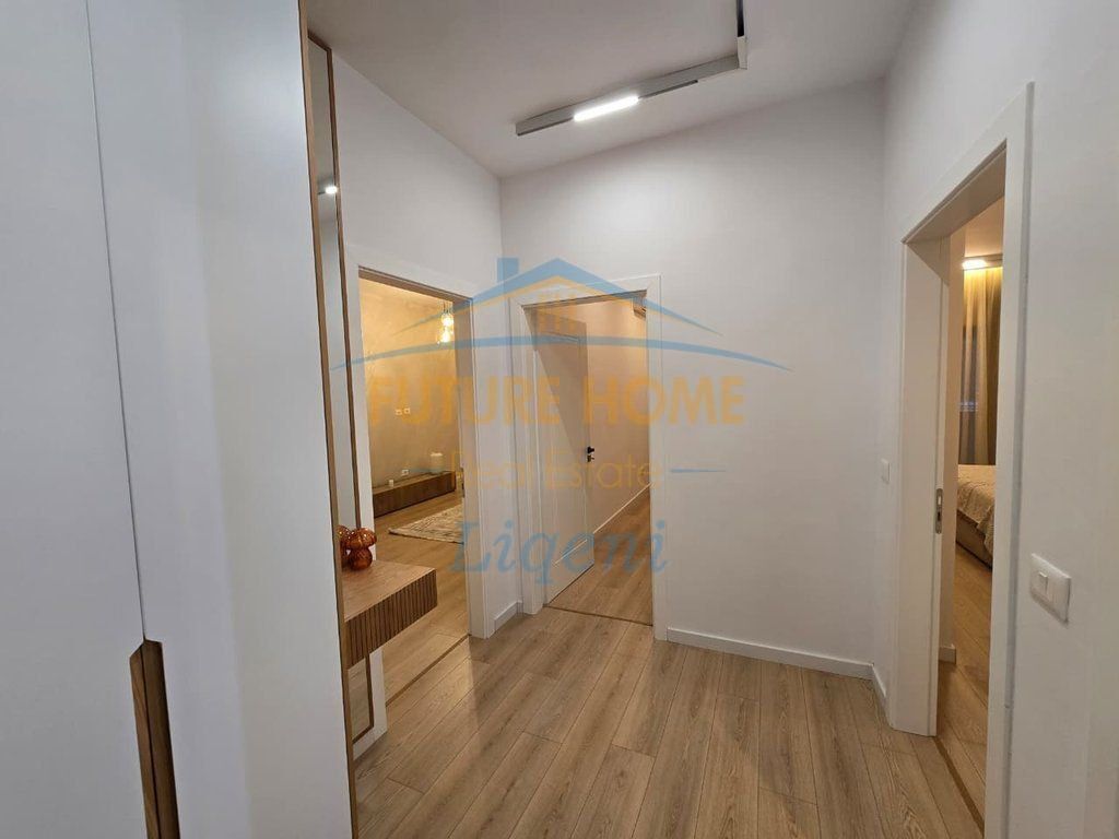 Qera, Apartament 2+1, Qendër, Tiranë.
