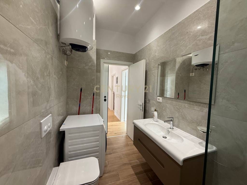 Apartment 2+1+2 for rent 950 € /Month