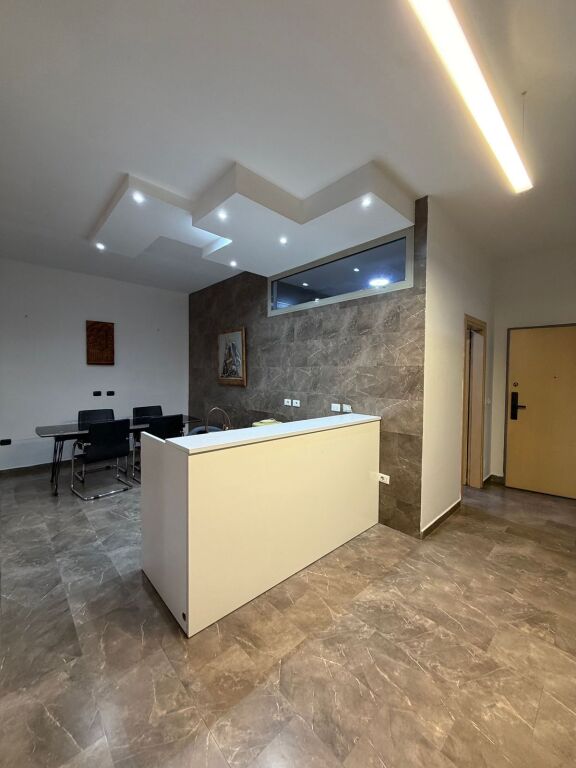 UFFICIO IN AFFITTO 132M2 BLLOK