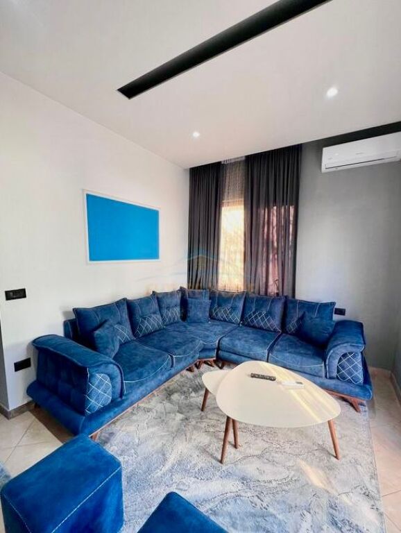 Affitto, Casa Privata, Pajtoni Center, Tirane