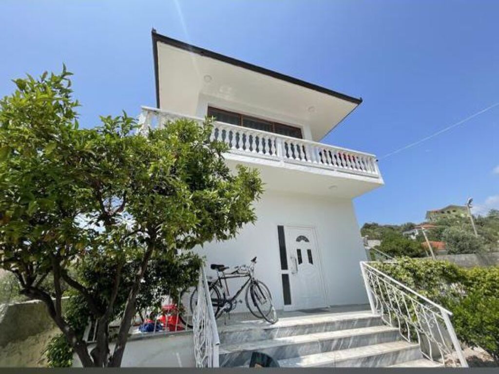 🏡 House for rent near the Lungomare (Vlore)
