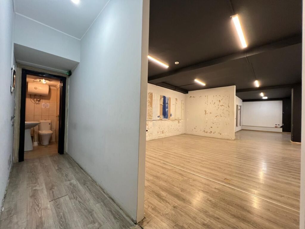 AFFITTO, UFFICIO MODERNO, 120m2, BLLOKU