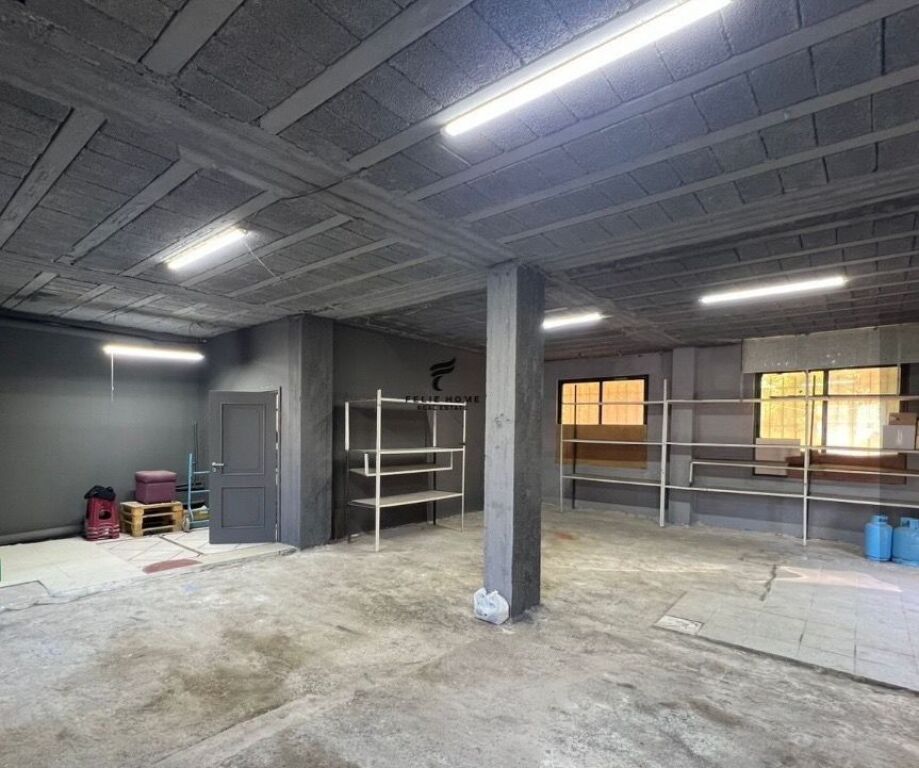 MAGAZINE ME QERA 120 M2 LAPRAKE 650 EURO FH-66669