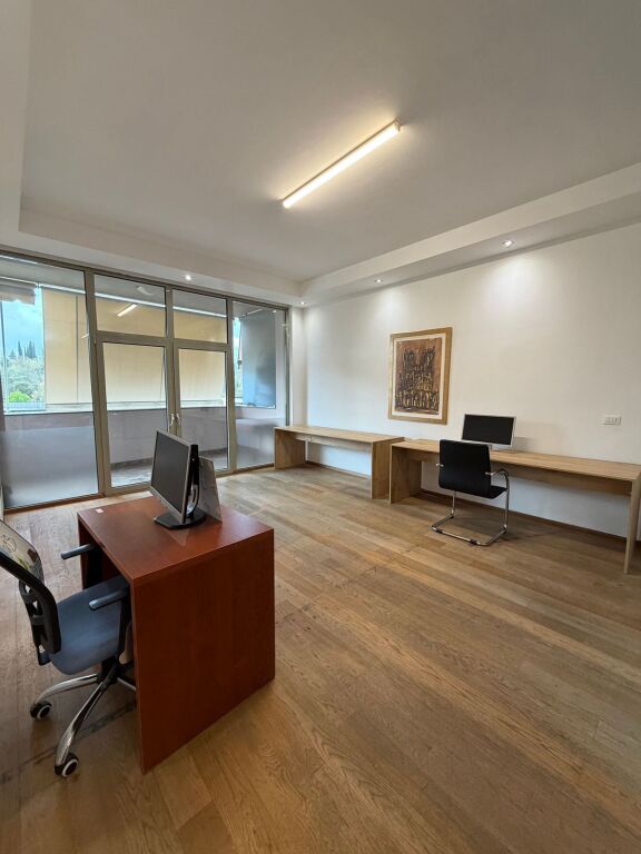 UFFICIO IN AFFITTO 132M2 BLLOK