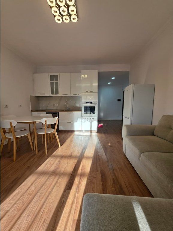 Qera, Apartament 1+1, Rruga Siri Kodra, Tirane