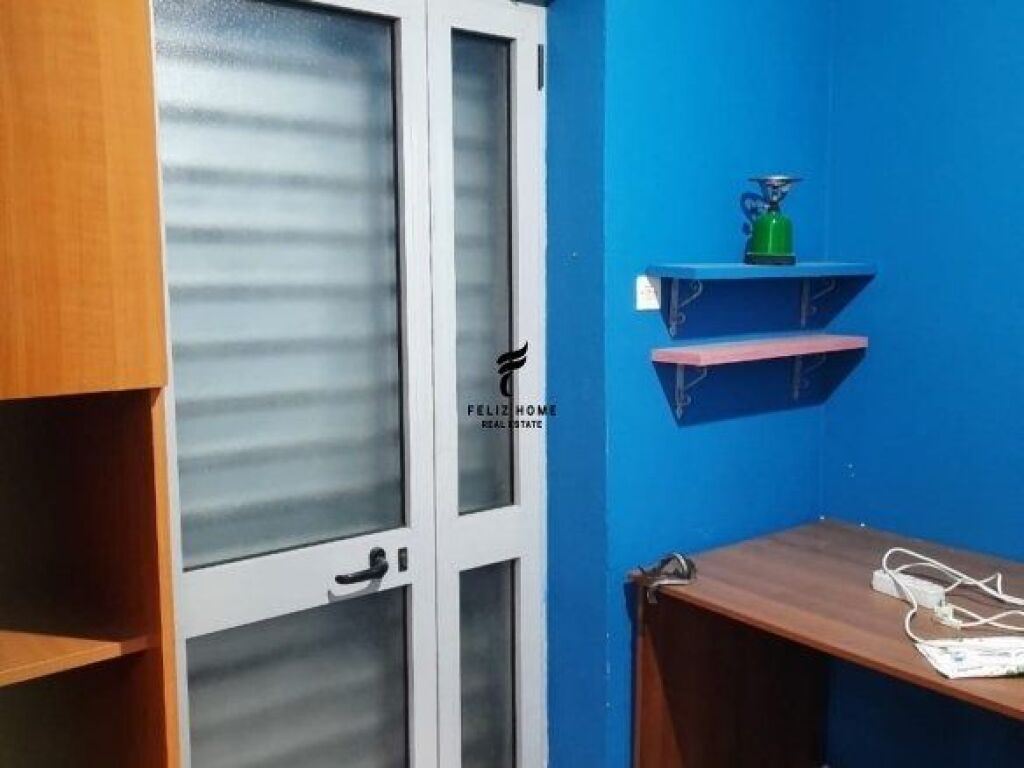 DYQAN ME QERA 75 M2 SHALLVARET 1.000 EURO FH-66724