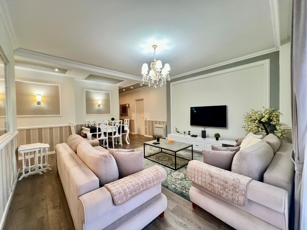 APARTAMENT ME QIRA 2+1+2 me 2 poste parkimi , LIQENI I THATE