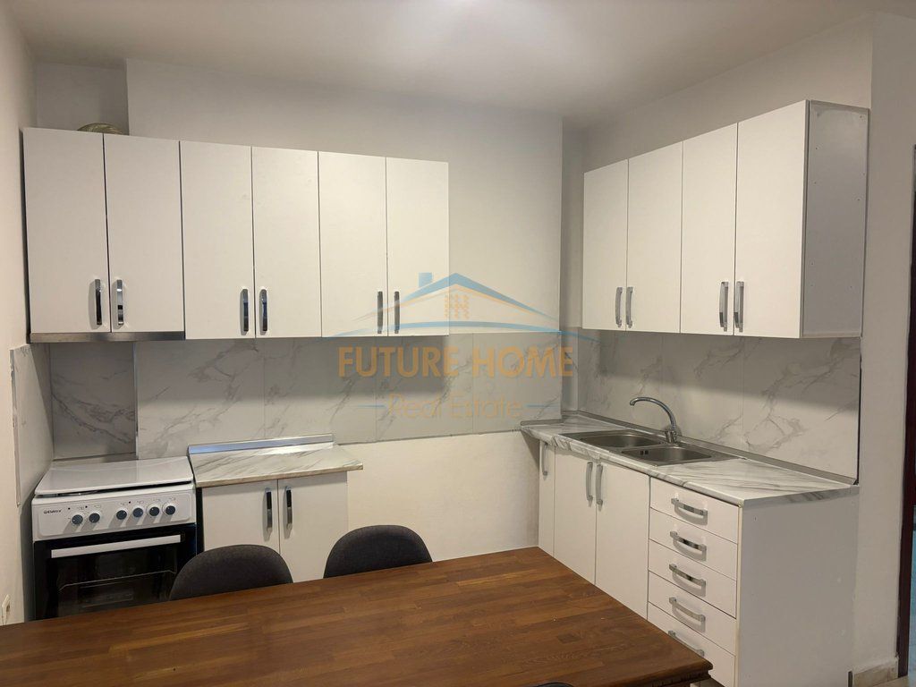 Qira,Apartament 2+1,Unaza Re !