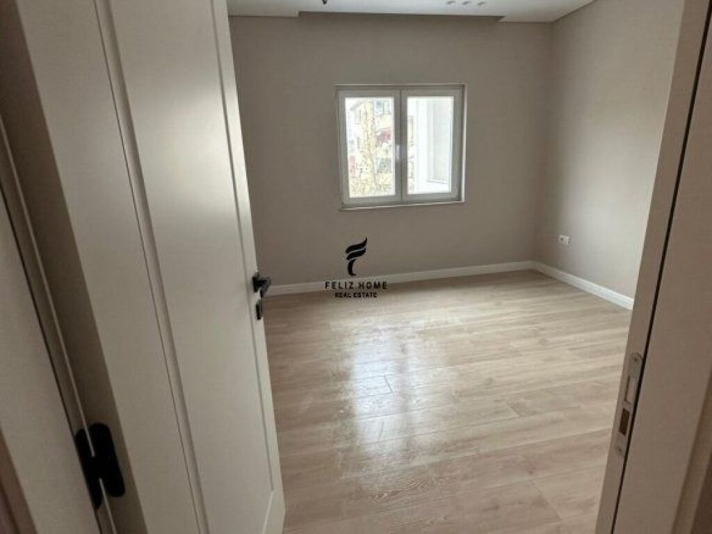 OFFICE FOR RENT 105 M2 DON BOSKO 85,000 LEKE FH-66736