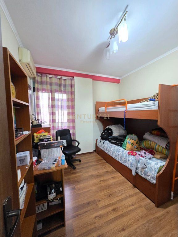 Apartment 2+1+2 for Sale at Kodra e Diellit