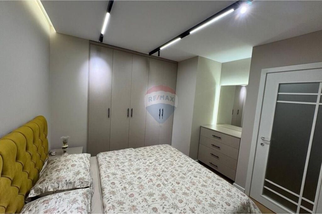 APARTAMENT LUKSOZ 1+1 PER QIRA-KOPSHTI ZOOLOGJIK