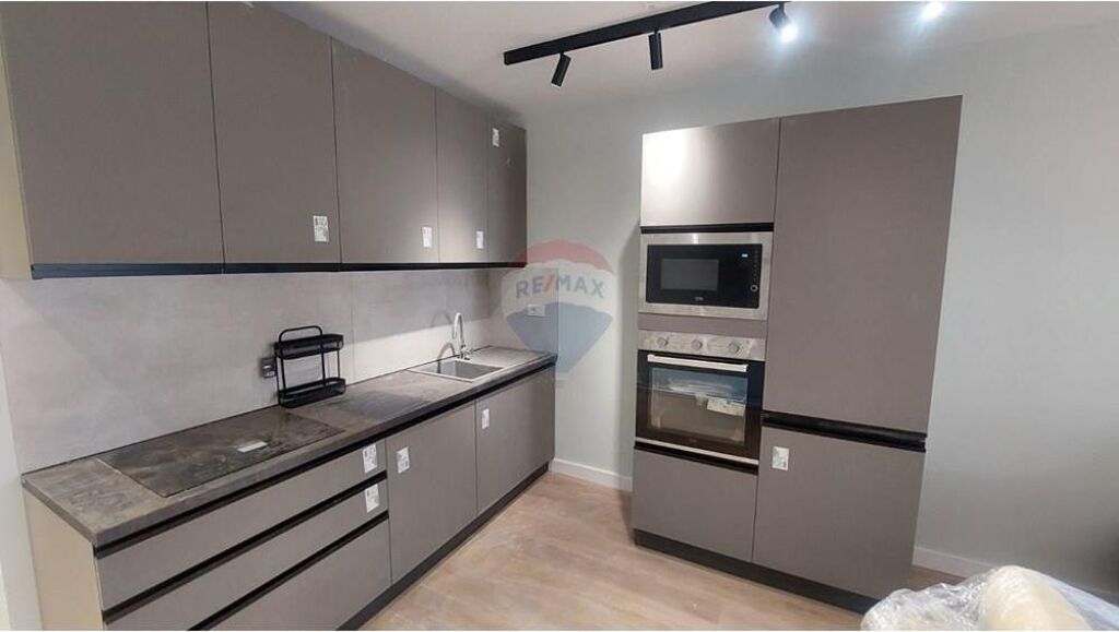 APARTAMENT I INVESTUAR1+1 PER QIRA-KOMUNA PARISIT