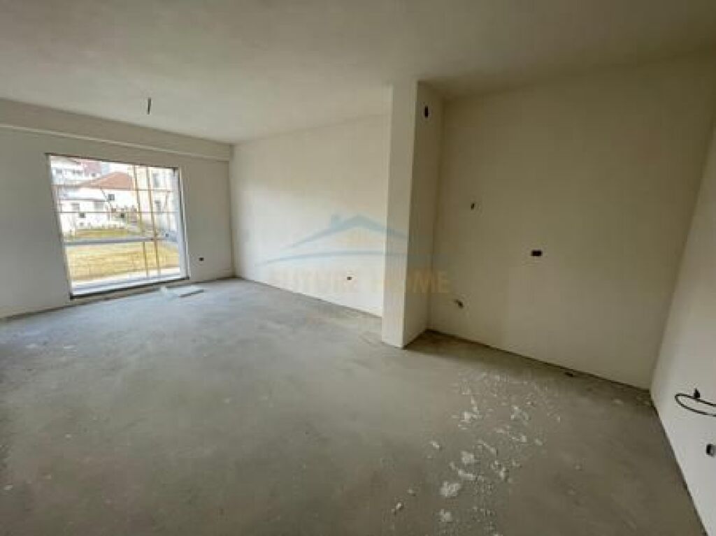 In vendita, Appartamento 2+1+2, Paskuqan, Tirane. Empire66636