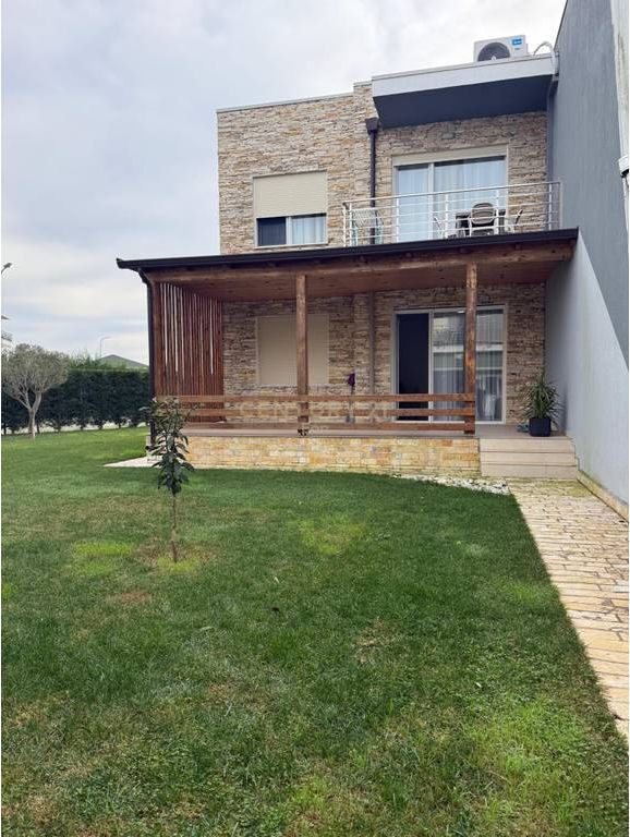 Apartment 2+1 with Yard 266 m2 for Sale in Lalzi Bay, Durres !
