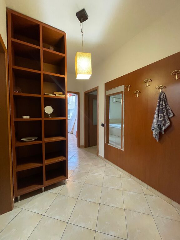 🏠 VENDESI Appartamento 1+1 | Vicino a Grandi, Mercato Elettrico