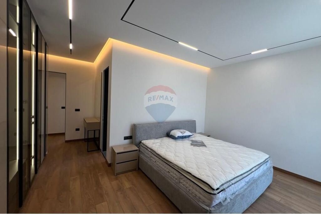 Villa - In Affitto - Vilat Forest, Tirana