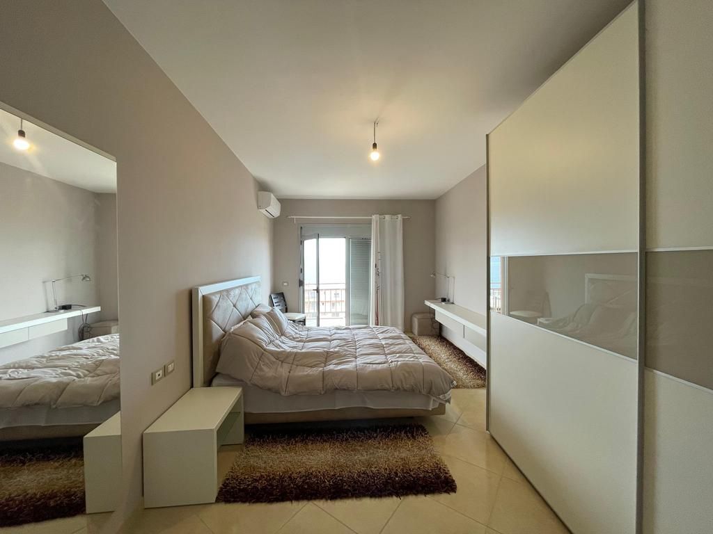 APPARTAMENTO 2+1+2 IN VENDITA A VLORE!