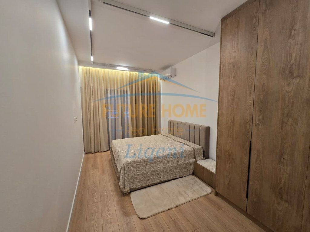 Qera, Apartament 2+1, Qendër, Tiranë.