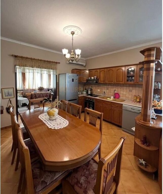 For sale, Apartment 2+1, Zogu i Zi, Tirane