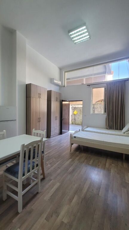 Monolocale in Affitto a Brryli (ID BG169) Tirane