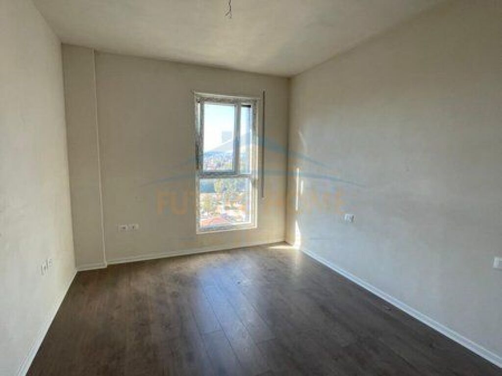 Shitet, Apartament 2+1+2, Trio Towers, Don Bosko