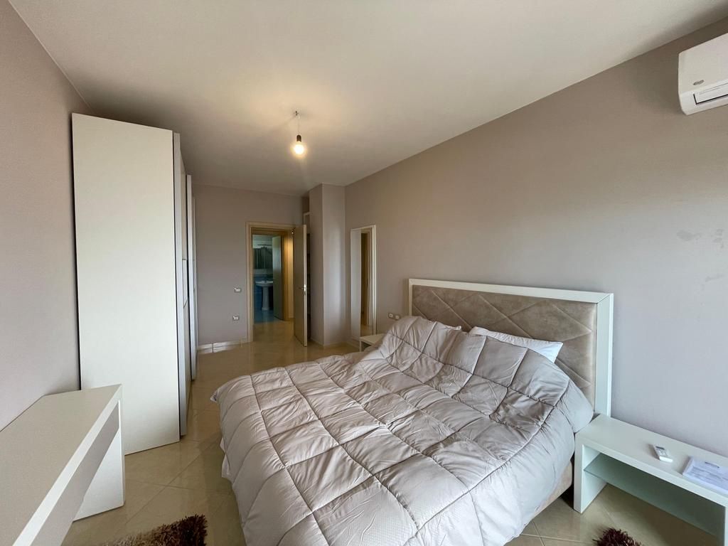 APPARTAMENTO 2+1+2 IN VENDITA A VLORE!