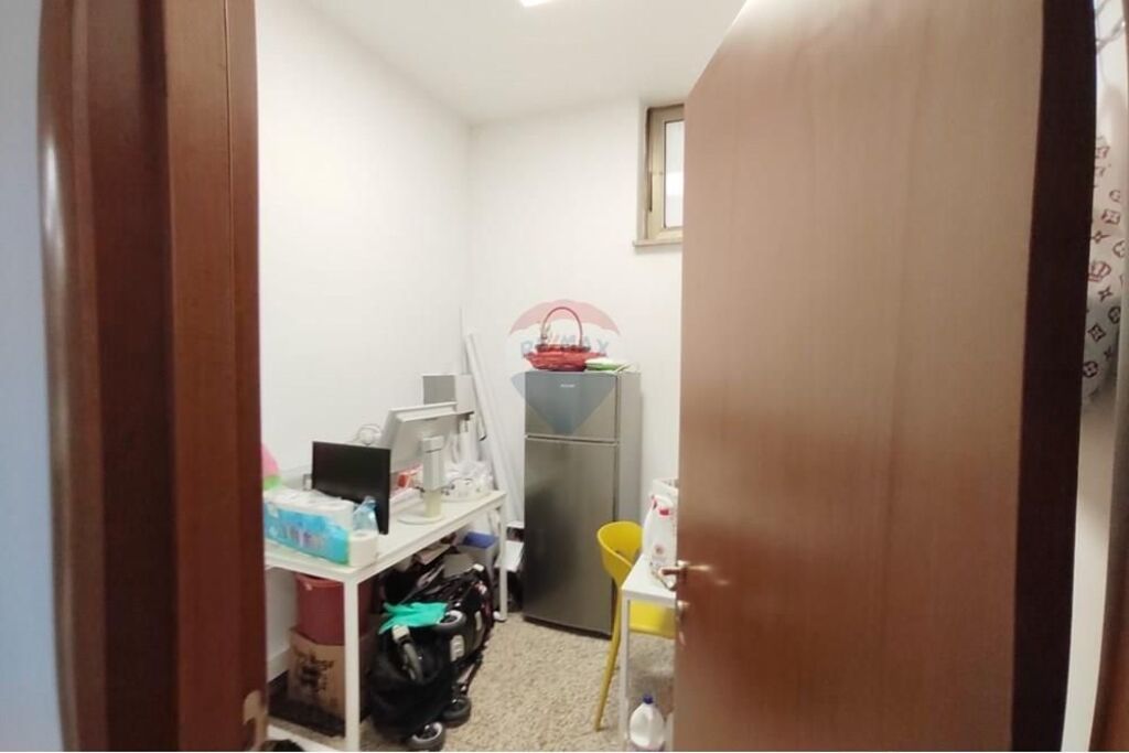 Office - For Rent - Sulejman Delvina Street, Tirana