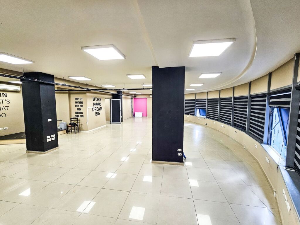 UFFICIO IN AFFITTO 300M2 VIA DIBRA