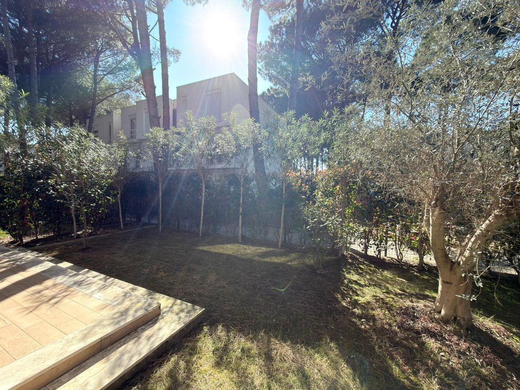 San Pietro Residence, Apartment 2+1 with private yard 203 m²