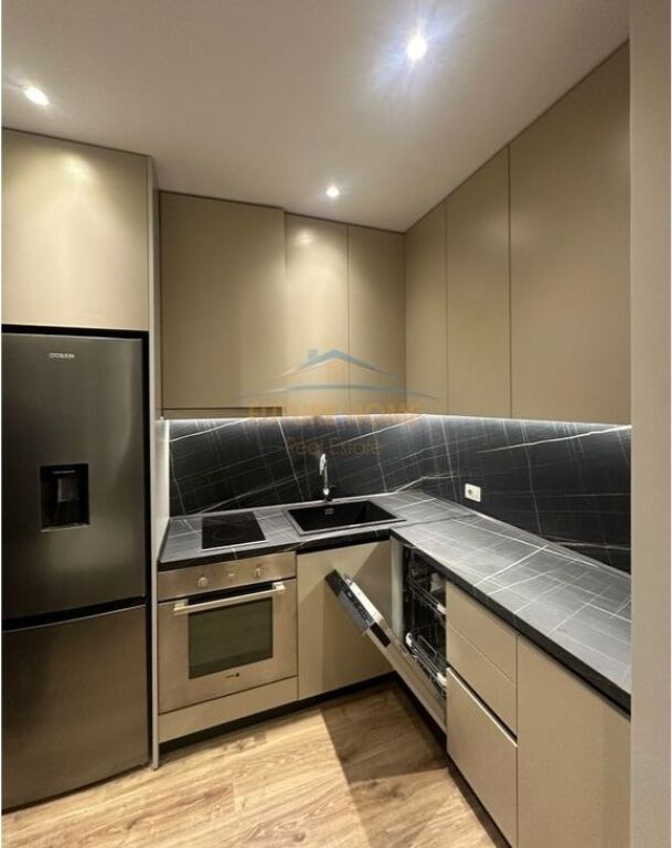 Affitto,Appartamento 1+1,Complesso E-88,Tirana