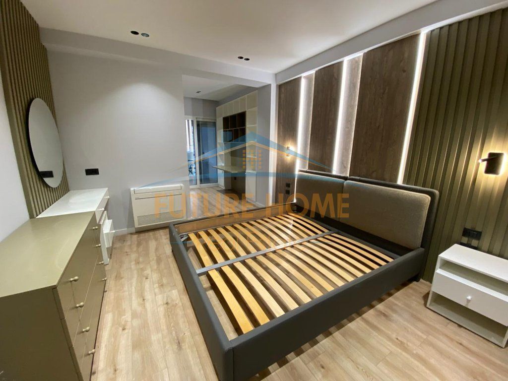 Apartament 2+1 , Qera Myslym shyri pran karburantit