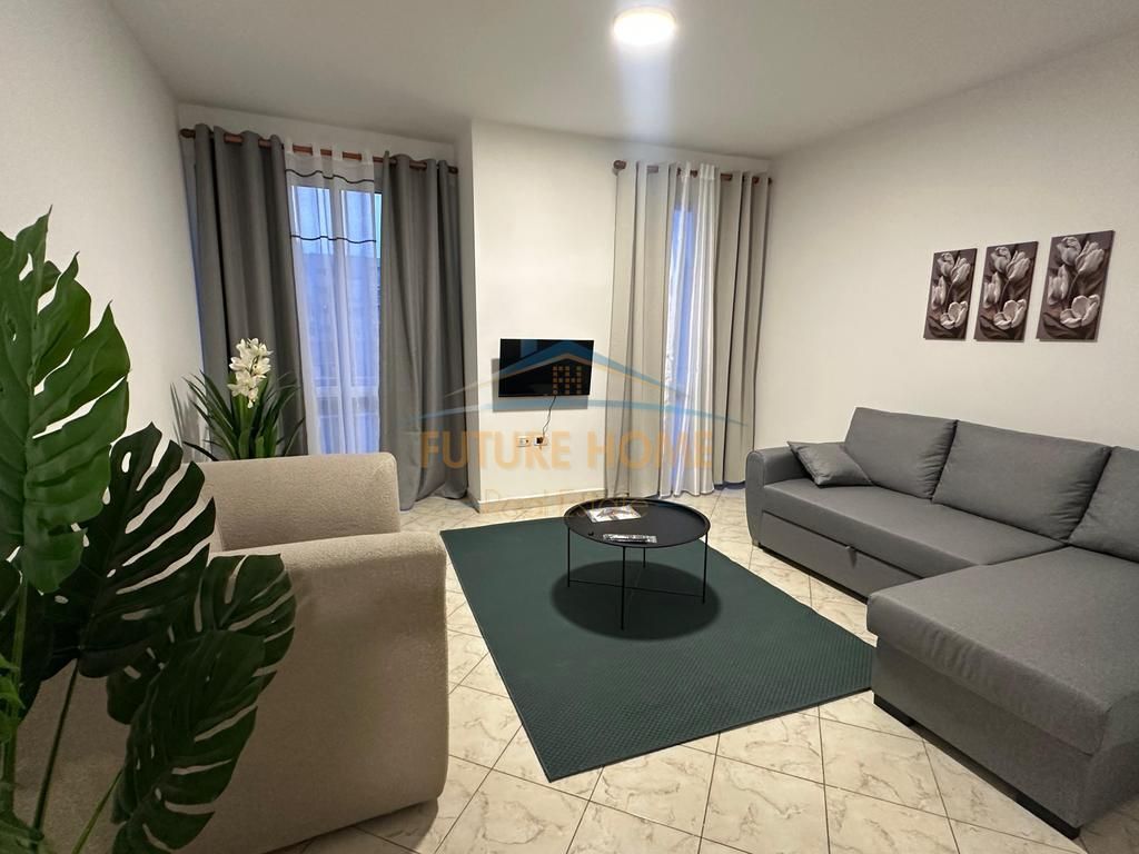 Qira,Apartament 2+1,Unaza Re !
