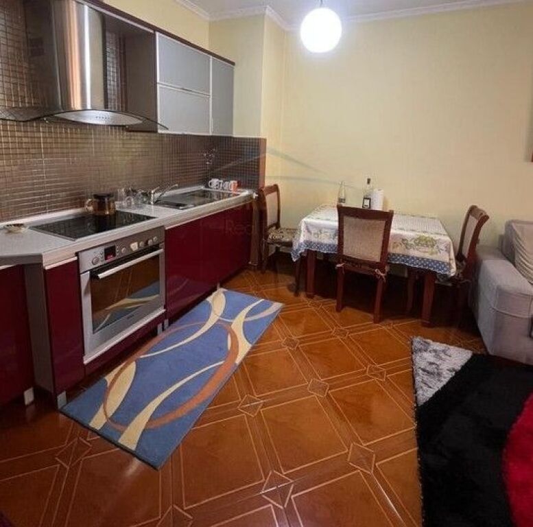 For sale, 2+1 Apartment, Paris Commune, Tirana