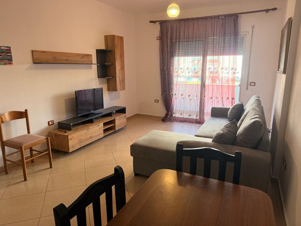 🏡 JEPET APARTAMENT 1+1 ME QIRA – ASTIR (pranë Nela 6) !