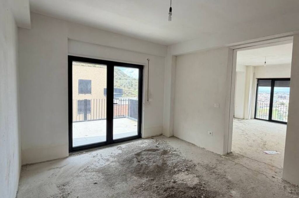 APARTMENT 2+1+2 FOR SALE