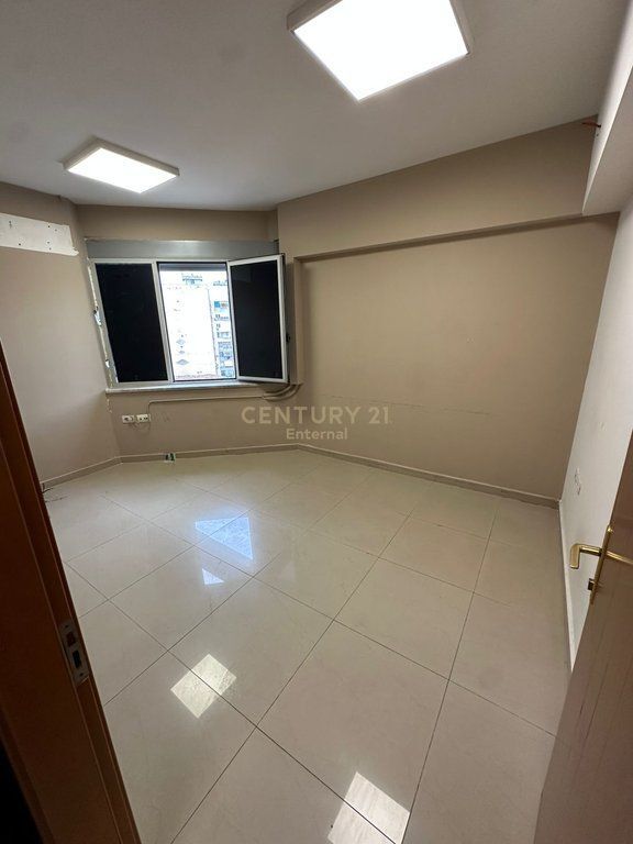 Halili Complex - For Rent 300m2 Commercial Space