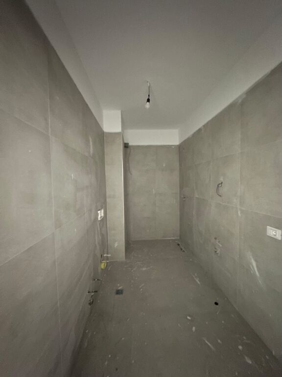APARTAMENT 2+1 PER SHITJE NE XHAMLLIK