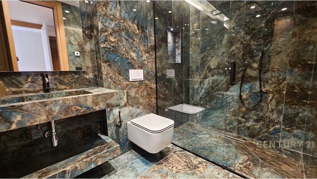 MAGNIFICA VILLA SU 4 PIANI IN AFFITTO PRESSO IL LUMINOR RESIDENCE VICINO A TEG!