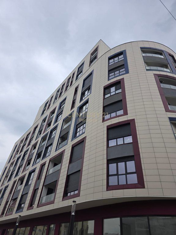OKAZION - SHESIM APARTAMENT 2+1+2 – KOMUNA E PARISIT PRANE BAR "OSLO"
