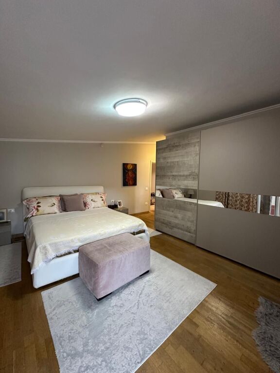 PENTHOUSE IN VENDITA – RESIDENZA KOLOMBO 2, LAGO ARTIFICIALE DI TIRANA 522,000€