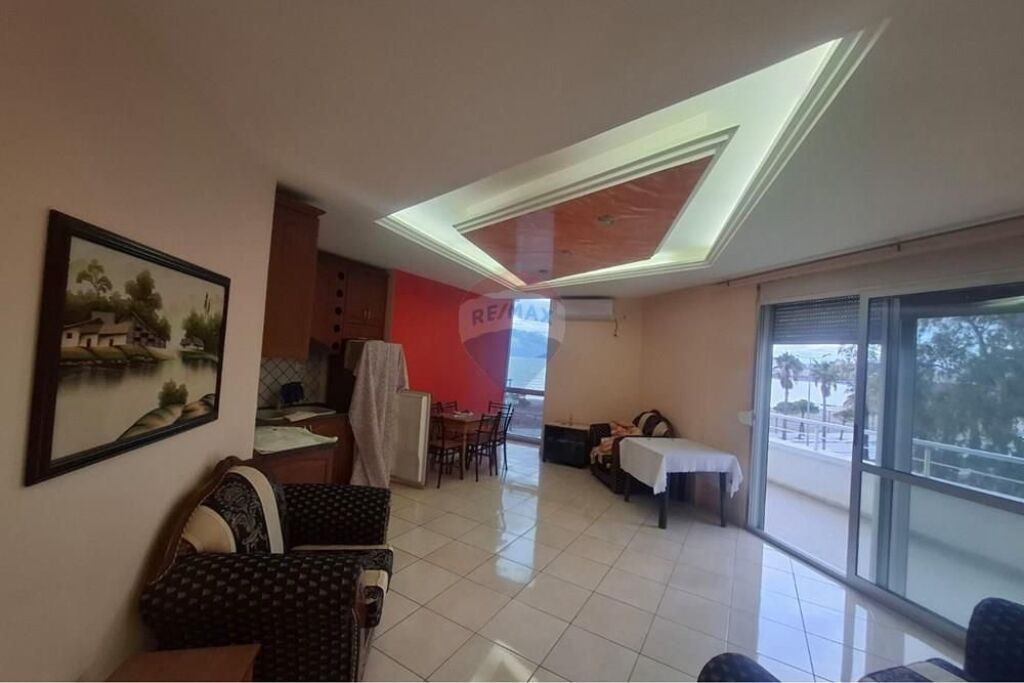 🏡 Apartment 2+1 for Rent – Lungomare, Vlorë