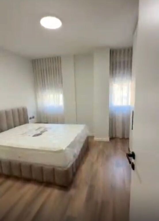 Apartament 2+1+2+parkim te Dega e Thesarit ,Rruga e Elbasanit